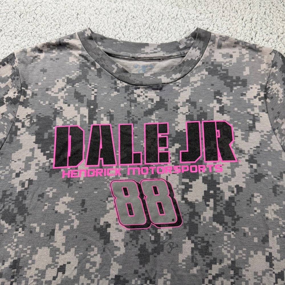 Dale Earnhardt Jr Hendrick Motorsports 88 Camo T-Shirt Womens 2XL Grey Pink - Picture 1 of 7